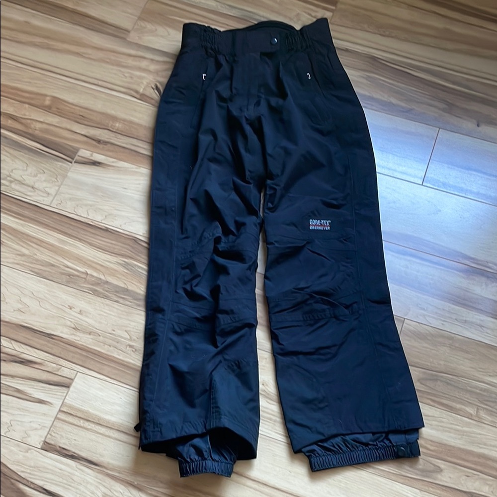 GORE-TEX Women’s  Black Outdoor Ski Pants Size 8 Short
